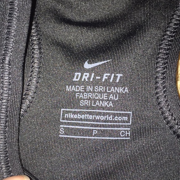 Black nike pro sports bra - Picture 3 of 3